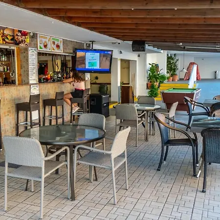 安茅斯公寓式酒店 圣纳帕