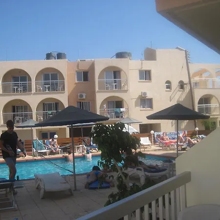 A Maos Aparthotel 3*