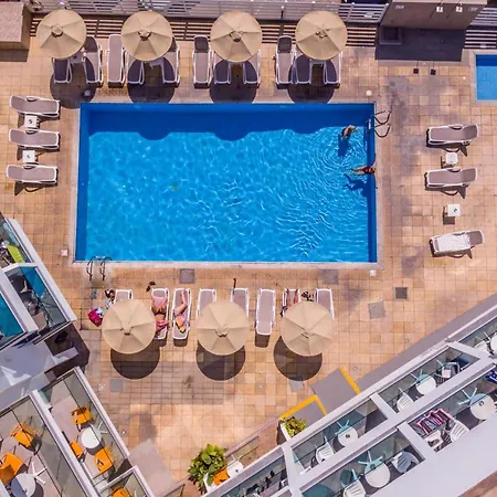 Apart Otel A Maos Aya Napa